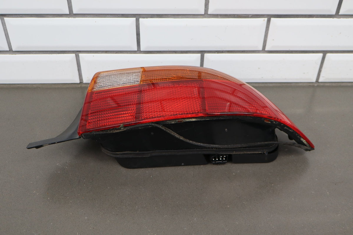 1996-1999 BMW Z3 RH Right Tail Light OEM 63218389714