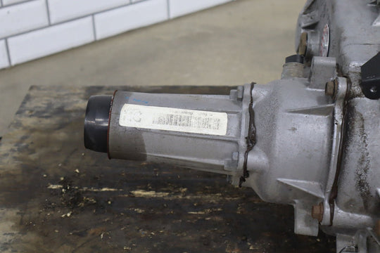 1996 - 1999 GMC Suburban Transfer Case 24228430 OEM