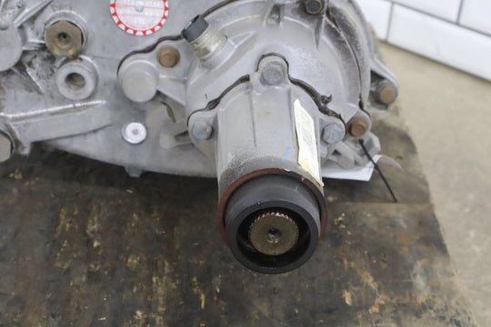 1996 - 1999 GMC Suburban Transfer Case 24228430 OEM