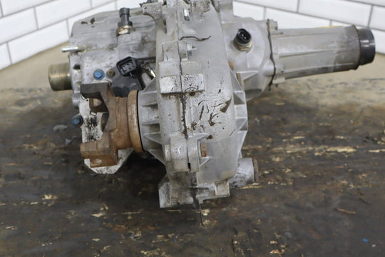1996 - 1999 GMC Suburban Transfer Case 24228430 OEM