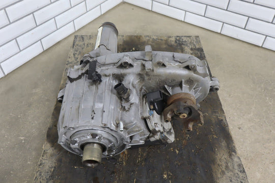 1996 - 1999 GMC Suburban Transfer Case 24228430 OEM