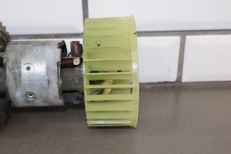 1996-2000 BMW Z3 E36/7 Blower Motor 64-11-1-370-930