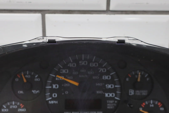 1996 - 2000 GMC Savana Speedometer 94894 Miles