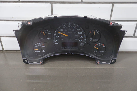 1996 - 2000 GMC Savana Speedometer 94894 Miles