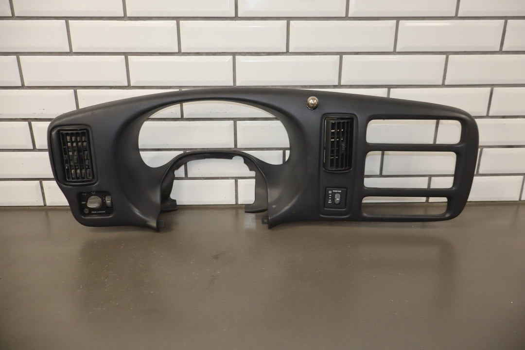 1996 - 2000 GMC Savana Speedometer Bezel 15025507 OEM
