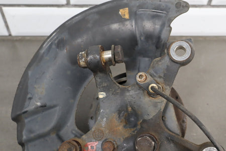 1996-2002 BMW Z3 1.9i Right Front Spindle 31211092080