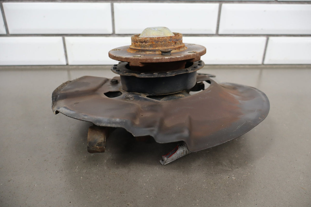 1996-2002 BMW Z3 1.9i Right Front Spindle 31211092080