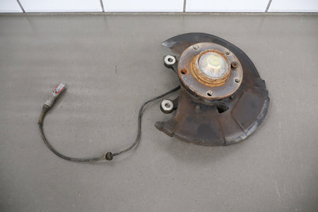1996-2002 BMW Z3 1.9i Right Front Spindle 31211092080