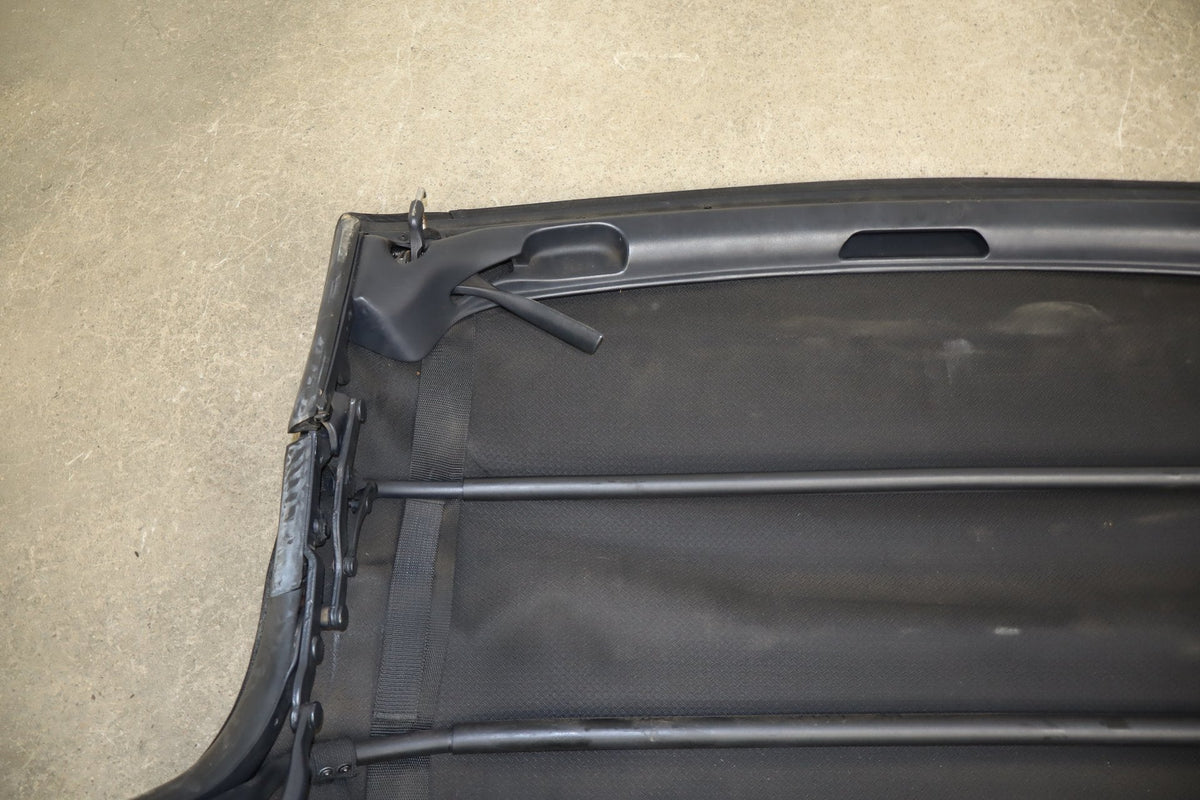 1996-2002 BMW Z3 E36/7 Cloth Convertible Roof W/ Frame Plastic Rear Window OEM