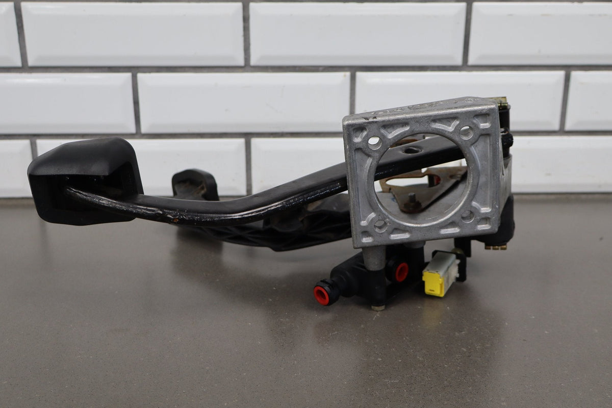 1996-2002 BMW Z3 E36/7 Manual Transmission Clutch Brake Pedals OEM
