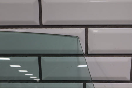1996-2002 BMW Z3 E36/7 RH Right Passenger Door Window Glass