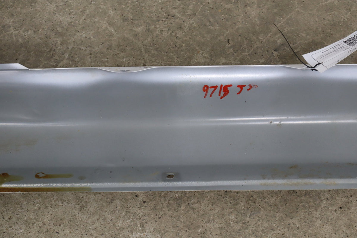 1996-2002 BMW Z3 Right Rocker Passenger Molding White