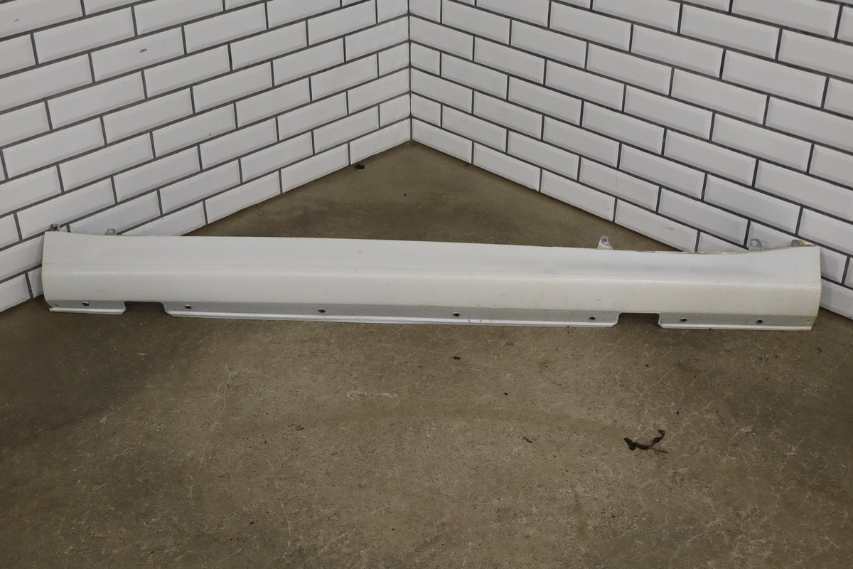 1996-2002 BMW Z3 Right Rocker Passenger Molding White