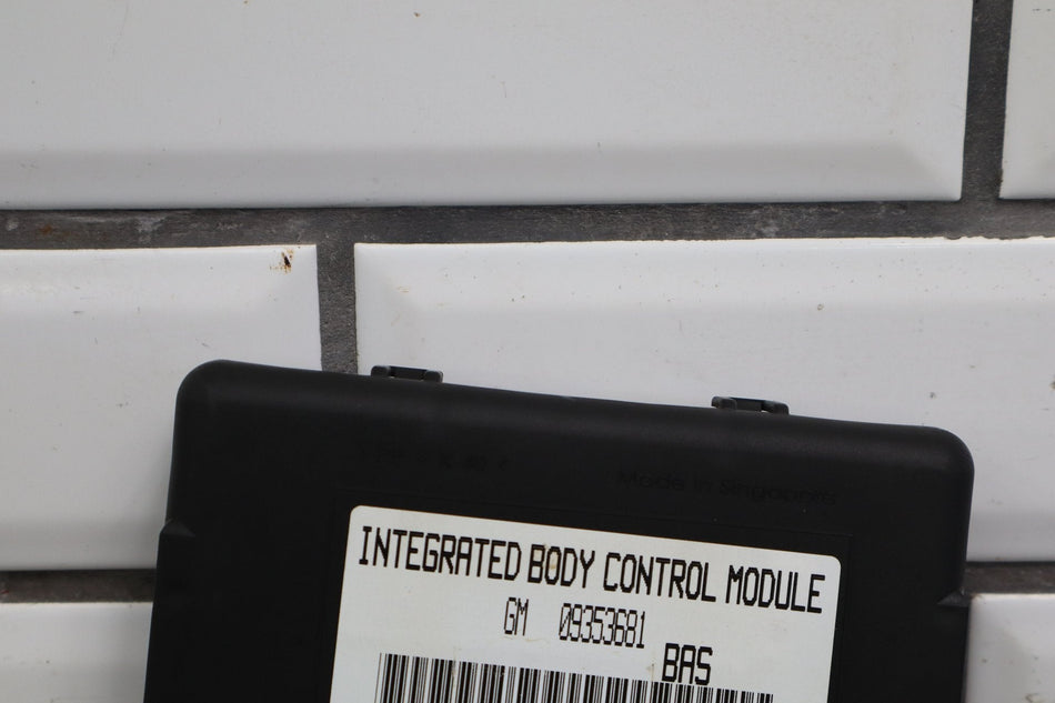 1996-2002 Chevrolet Camaro Body Control Module 09353681