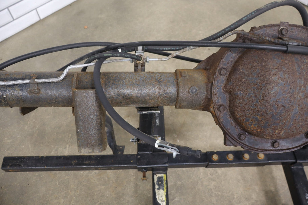 1996 - 2002 GMC Savana Chevrolet Express 1500 3.42 Rear Axle Assembly OEM