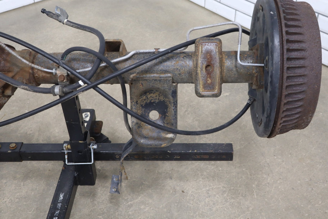 1996 - 2002 GMC Savana Chevrolet Express 1500 3.42 Rear Axle Assembly OEM