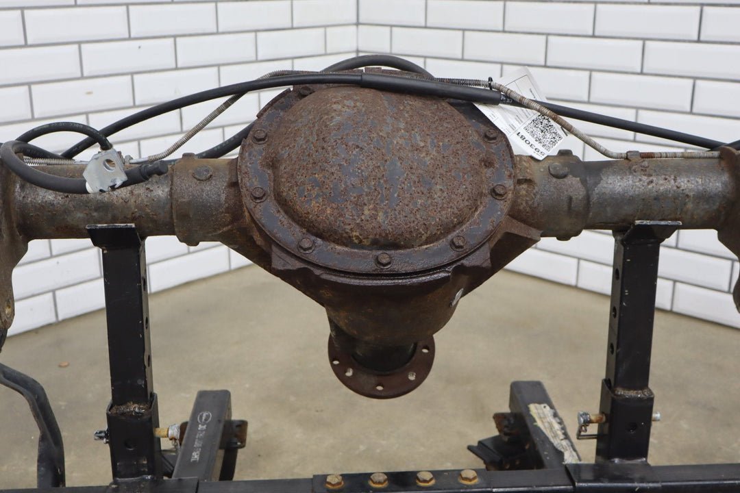1996 - 2002 GMC Savana Chevrolet Express 1500 3.42 Rear Axle Assembly OEM
