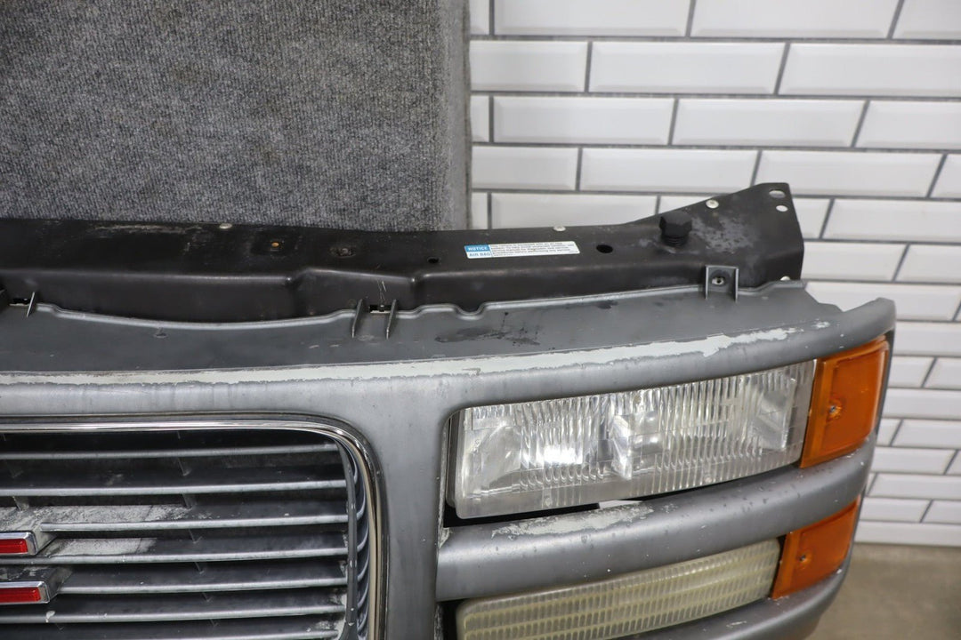 1996 - 2002 GMC Savana Front Composite Headlight Grille OEM Kit