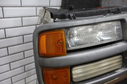 1996 - 2002 GMC Savana Front Composite Headlight Grille OEM Kit