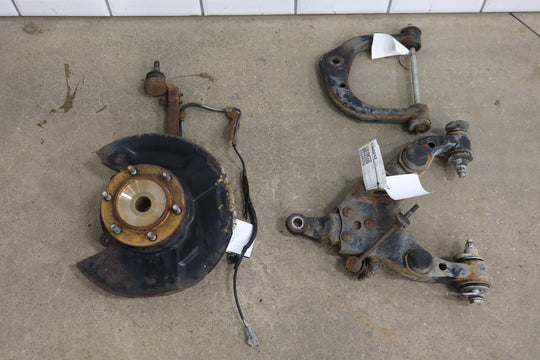1996 - 2002 Toyota 4Runner Tacoma 4x4 Driver Left Front Suspension Knee