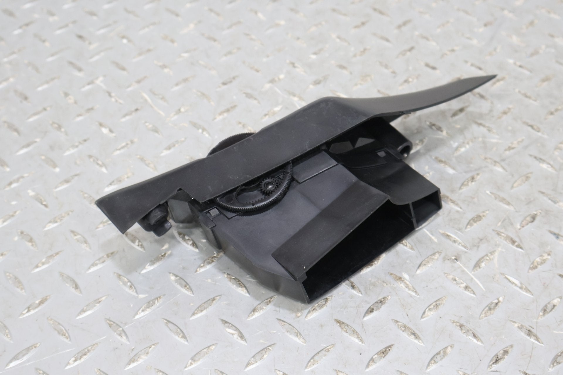 1996 Chevrolet Corvette- Dash Vent