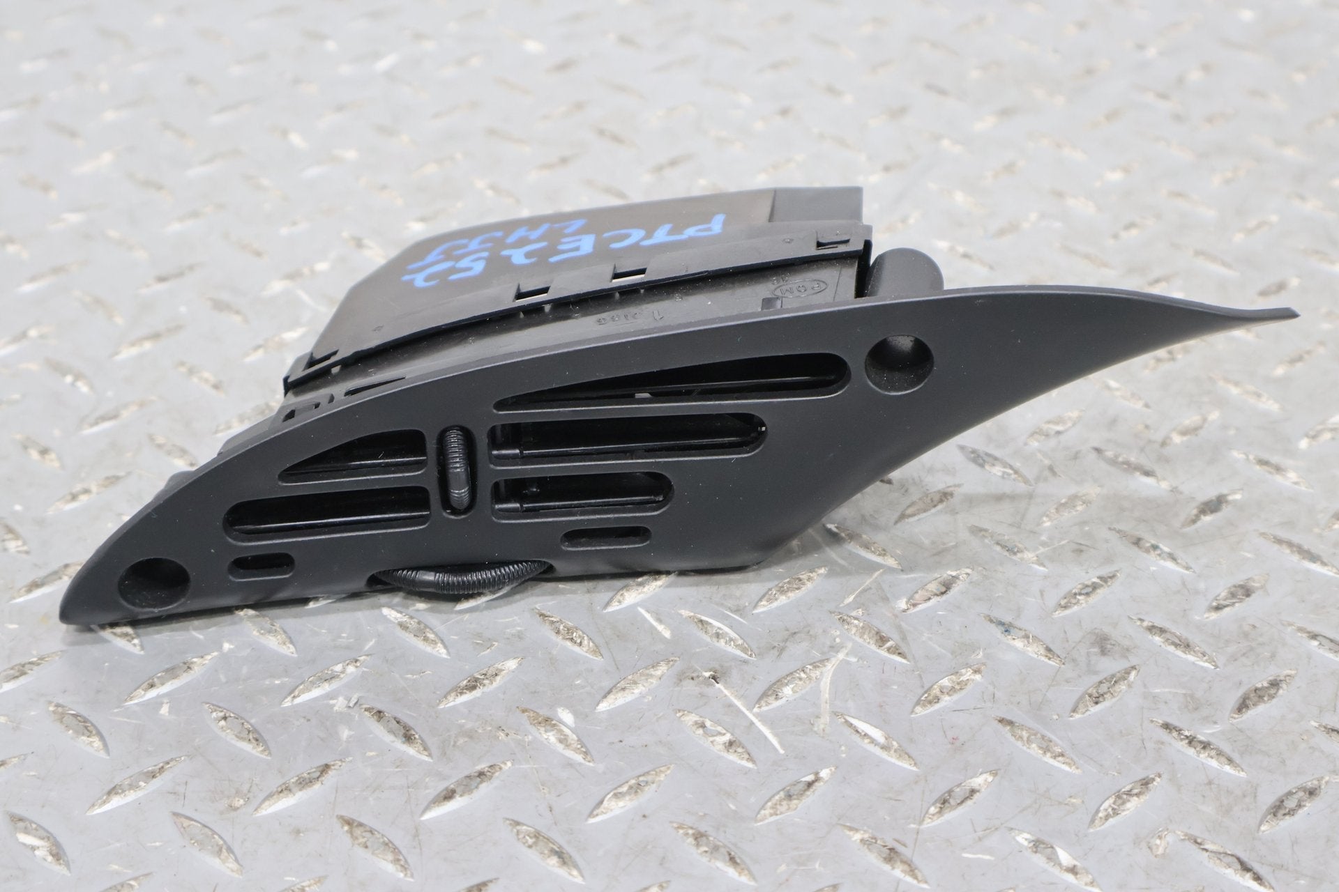 1996 Chevrolet Corvette- Dash Vent