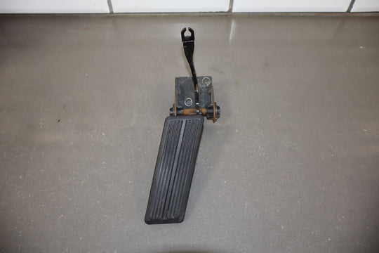 1996 Dodge Dakota Automatic Transmission Brake & Throttle Pedals OEM