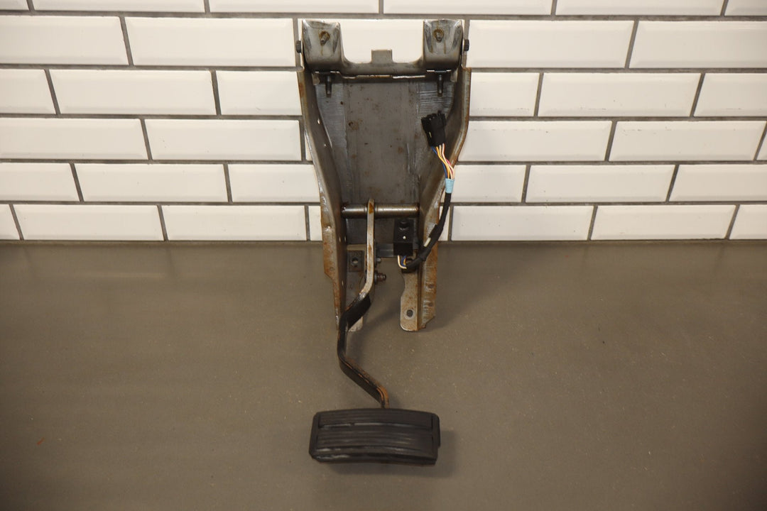 1996 Dodge Dakota Automatic Transmission Brake & Throttle Pedals OEM
