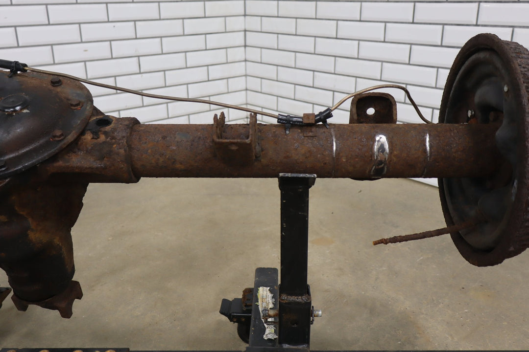 1996 Dodge Dakota Rear Axle Assembly 3.21 4x4 OEM
