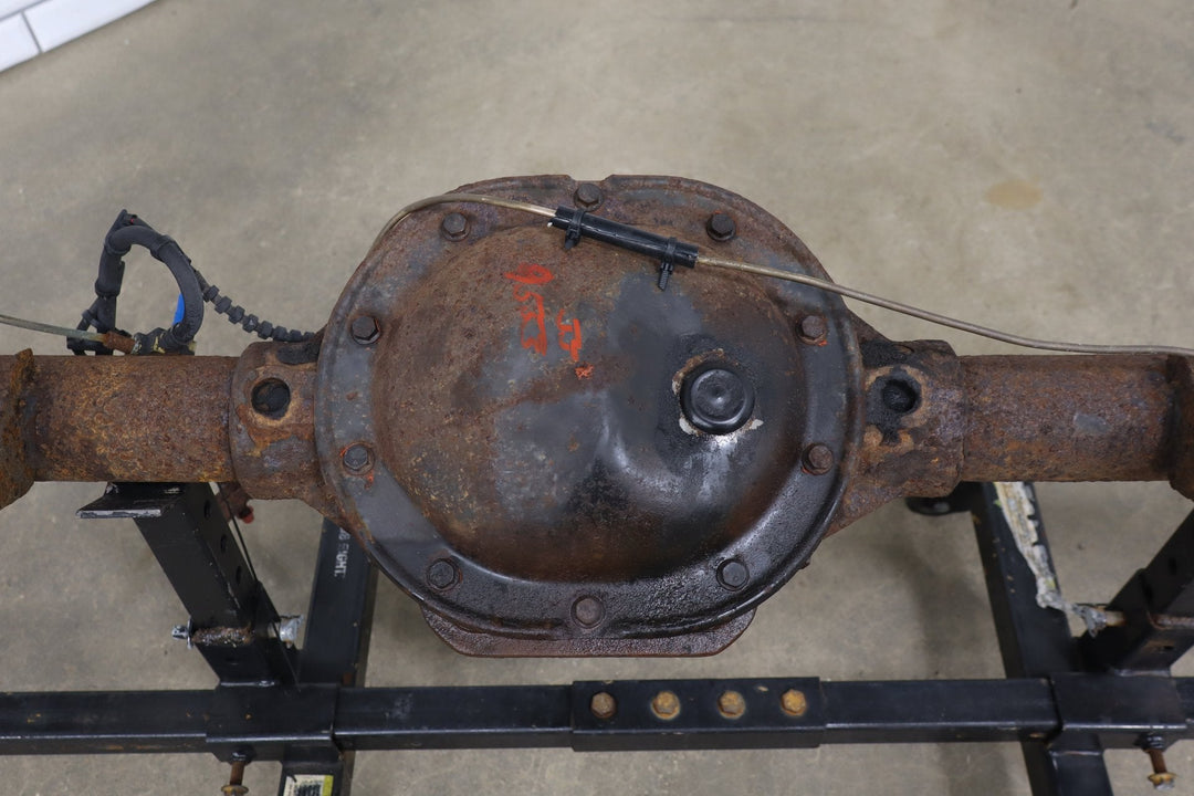1996 Dodge Dakota Rear Axle Assembly 3.21 4x4 OEM