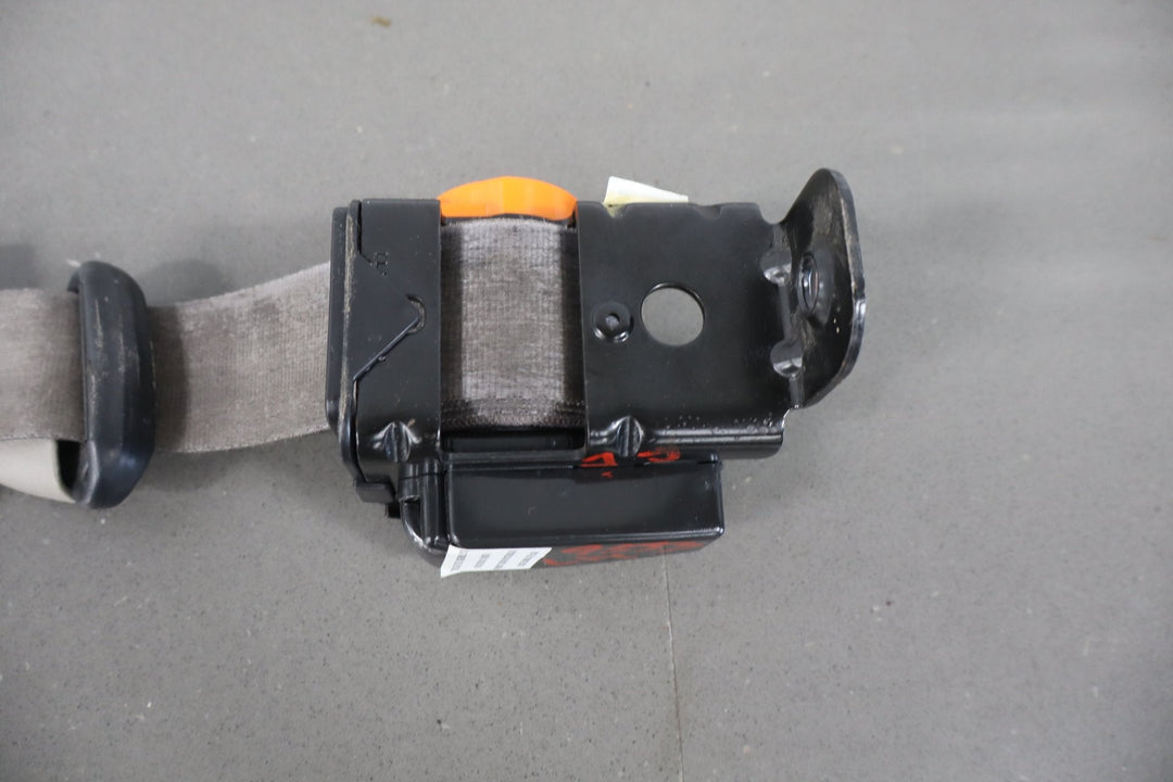 1996 Dodge Dakota SLT Left Front Seat Belt Grey