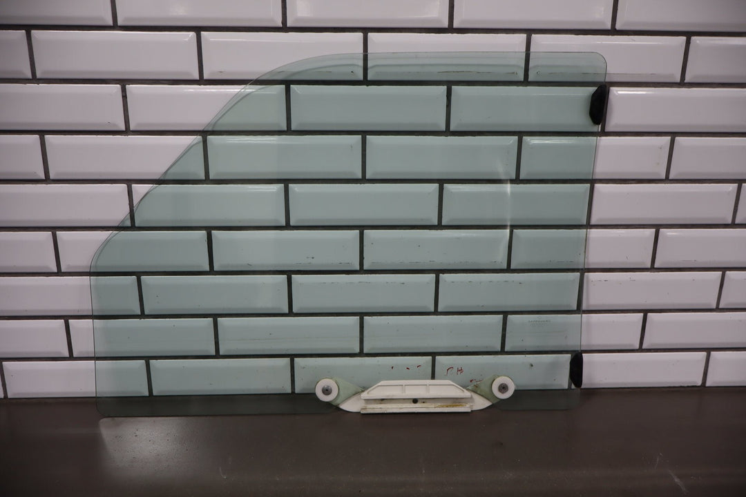 1996 Dodge Dakota SLT Right Front Door Window