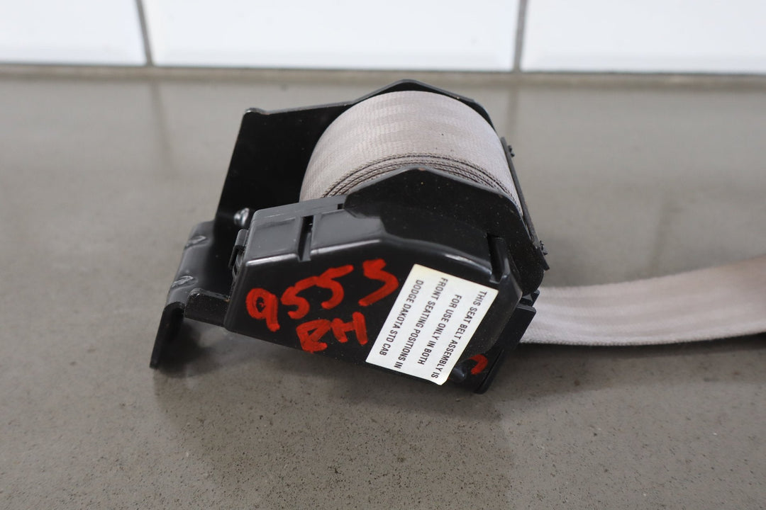 1996 Dodge Dakota SLT Right Front Seat Belt Grey