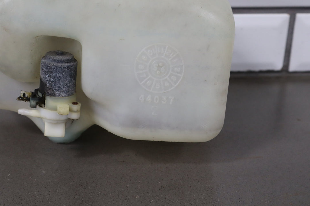 1996 Dodge Dakota Washer Bottle OEM
