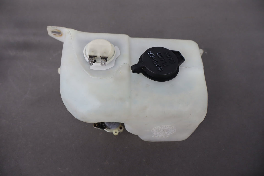 1996 Dodge Dakota Washer Bottle OEM