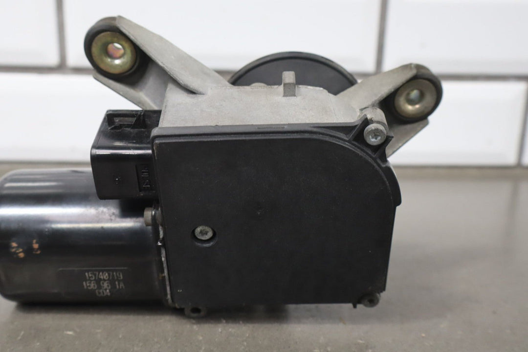 1996 GMC Suburban Front Wiper Motor 15740719 OEM
