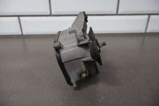 1996 GMC Suburban Front Wiper Motor 15740719 OEM