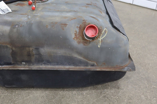 1996 GMC Suburban GMT400 7.4L 454 42 Gallon Fuel Tank OEM