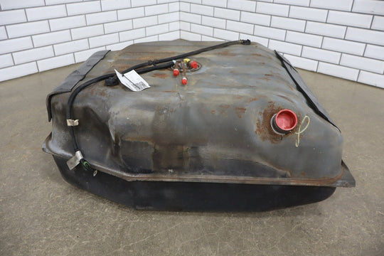 1996 GMC Suburban GMT400 7.4L 454 42 Gallon Fuel Tank OEM
