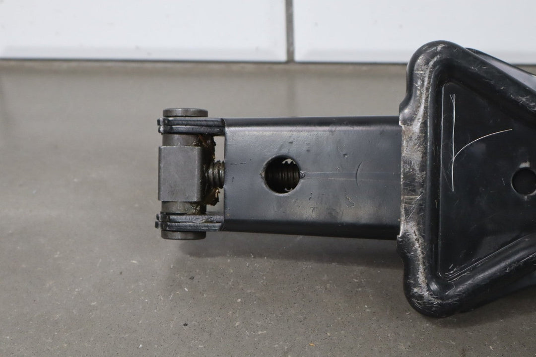 1996 GMC Suburban GMT400 Emergency Roadside Jack OEM