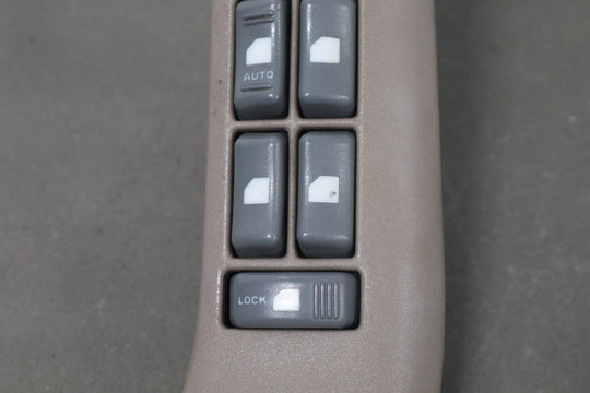 1996 GMC Suburban GMT400 Left Front Window Switch 15724555 OEM
