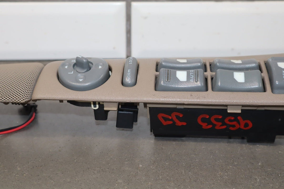 1996 GMC Suburban GMT400 Left Front Window Switch 15724555 OEM