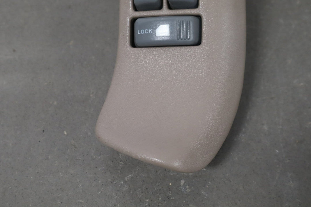 1996 GMC Suburban GMT400 Left Front Window Switch 15724555 OEM