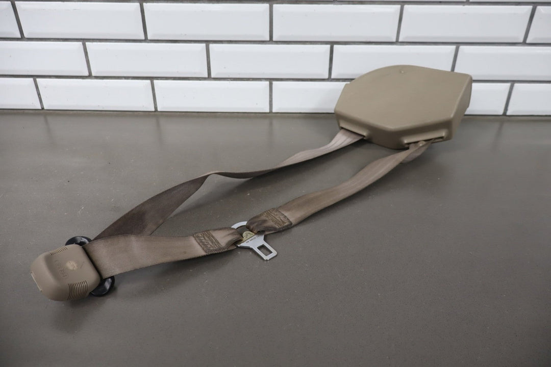 1996 GMC Suburban Left Front Seat Belt Neutral 52