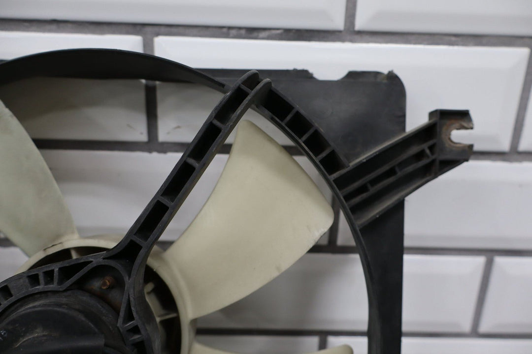 1996 Mazda MX - 5 Miata Condenser Cooling Fan NA0161710
