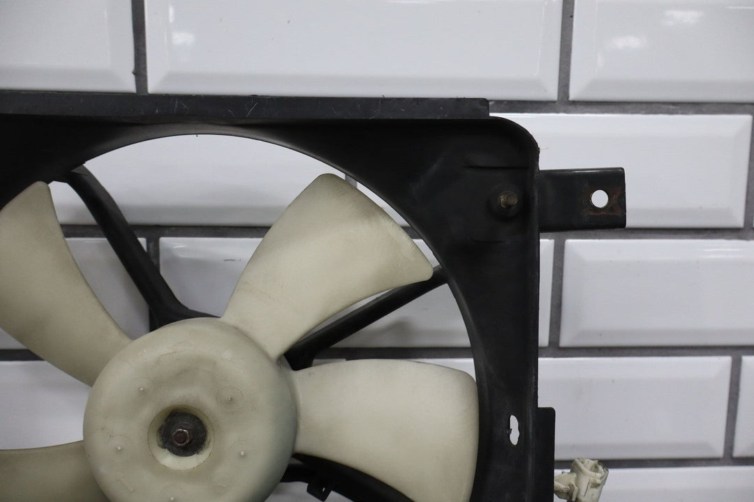 1996 Mazda MX - 5 Miata Condenser Cooling Fan NA0161710