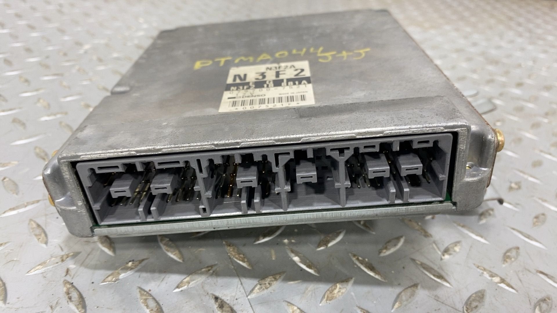1996 Mazda RX-7- Engine Computer/ ECU