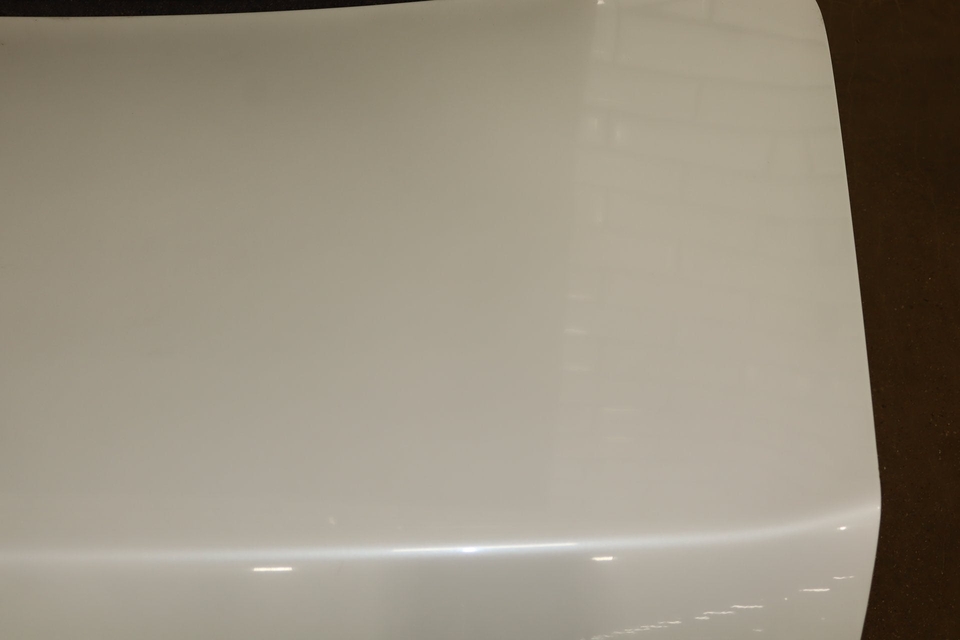 1996 Toyota Crown Decklid Trunk White 2BK OEM JZS151 Dent Center