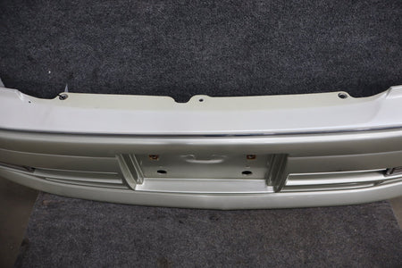 1996 Toyota Crown Front Bumper White 2BK OEM JZS151 Crack RH Corner