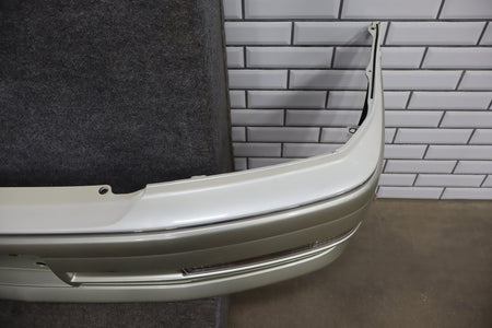 1996 Toyota Crown Front Bumper White 2BK OEM JZS151 Crack RH Corner